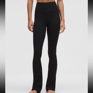 Lululemon Align Mini Flare leggings SHORT size 6